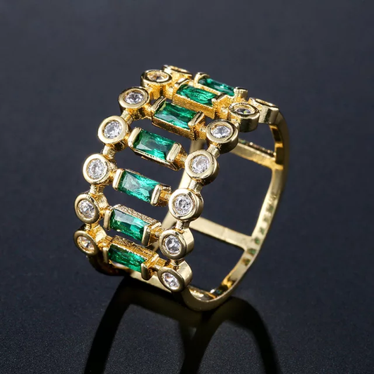 Stunning Emerald Ring