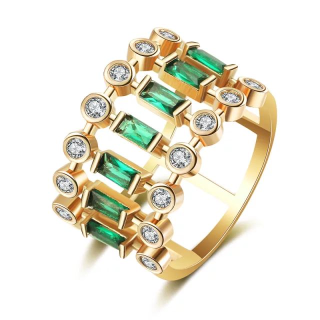 Stunning Emerald Ring