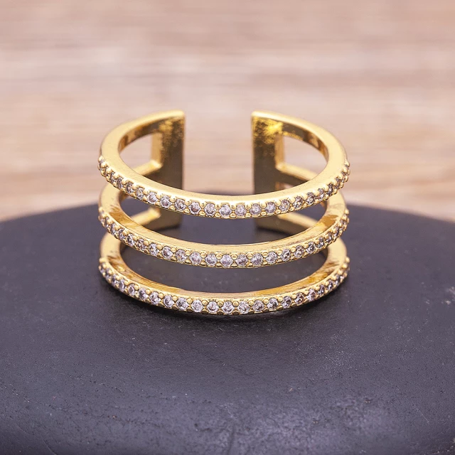 3 Layered Diamond Ring