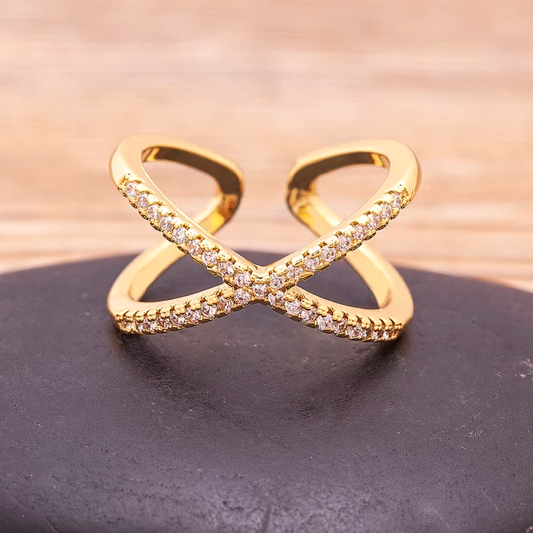 Classic X-shape Ring