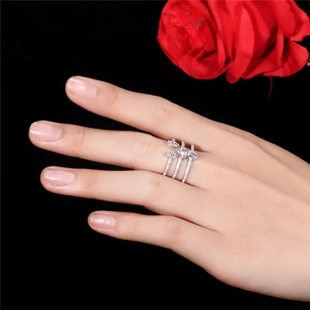 Beautiful 3 Line Silver Finish Ring