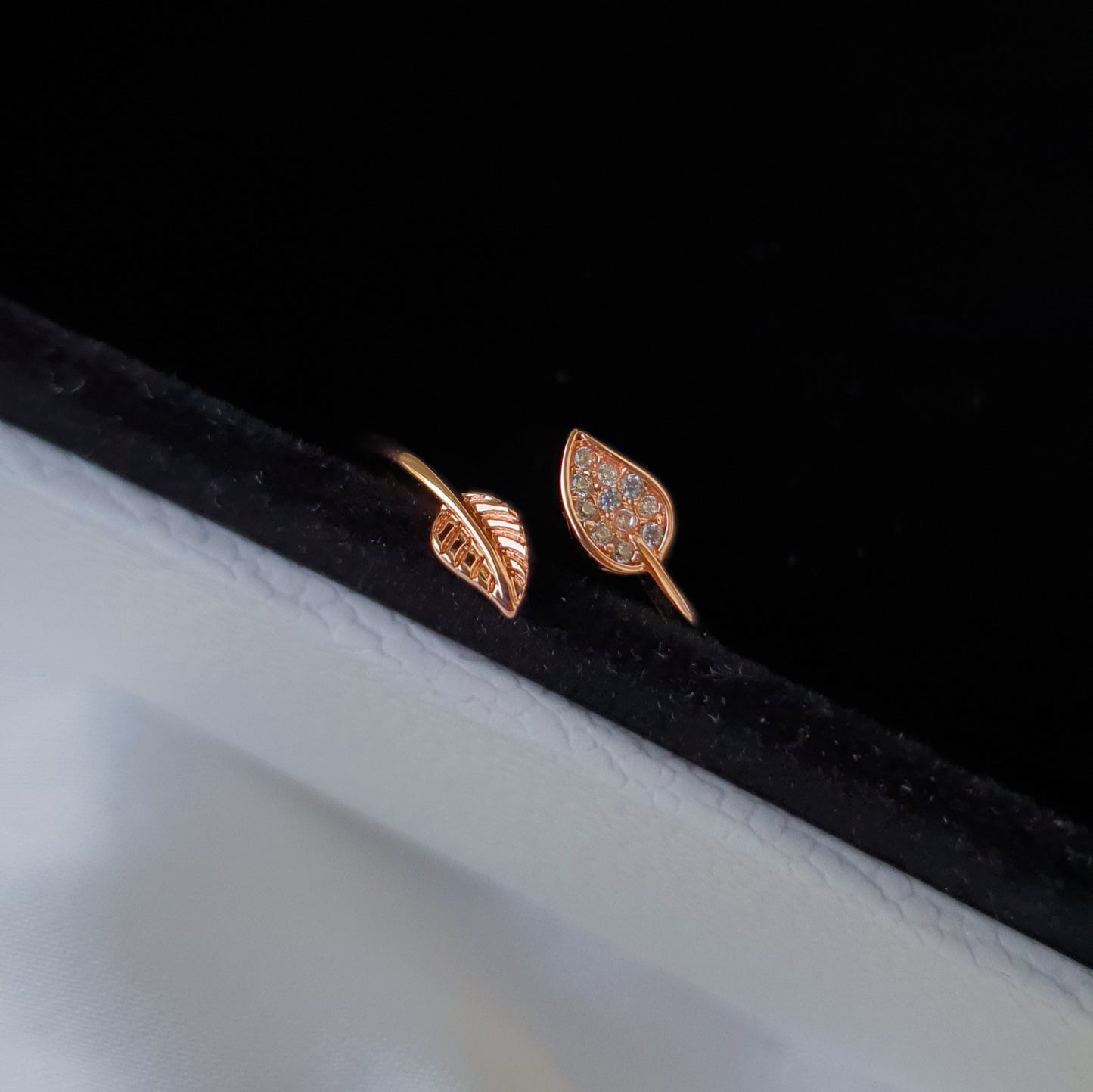 Cute Adjustable Leaf Ring
