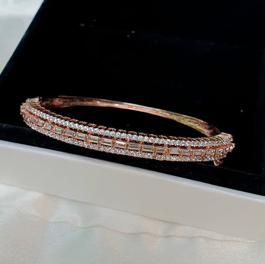 Pretty Rosegold Bracelet