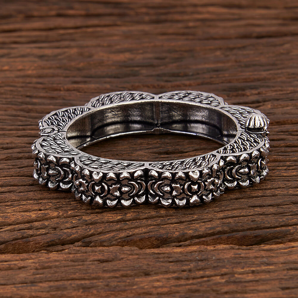 Trendy Oxidised Kada