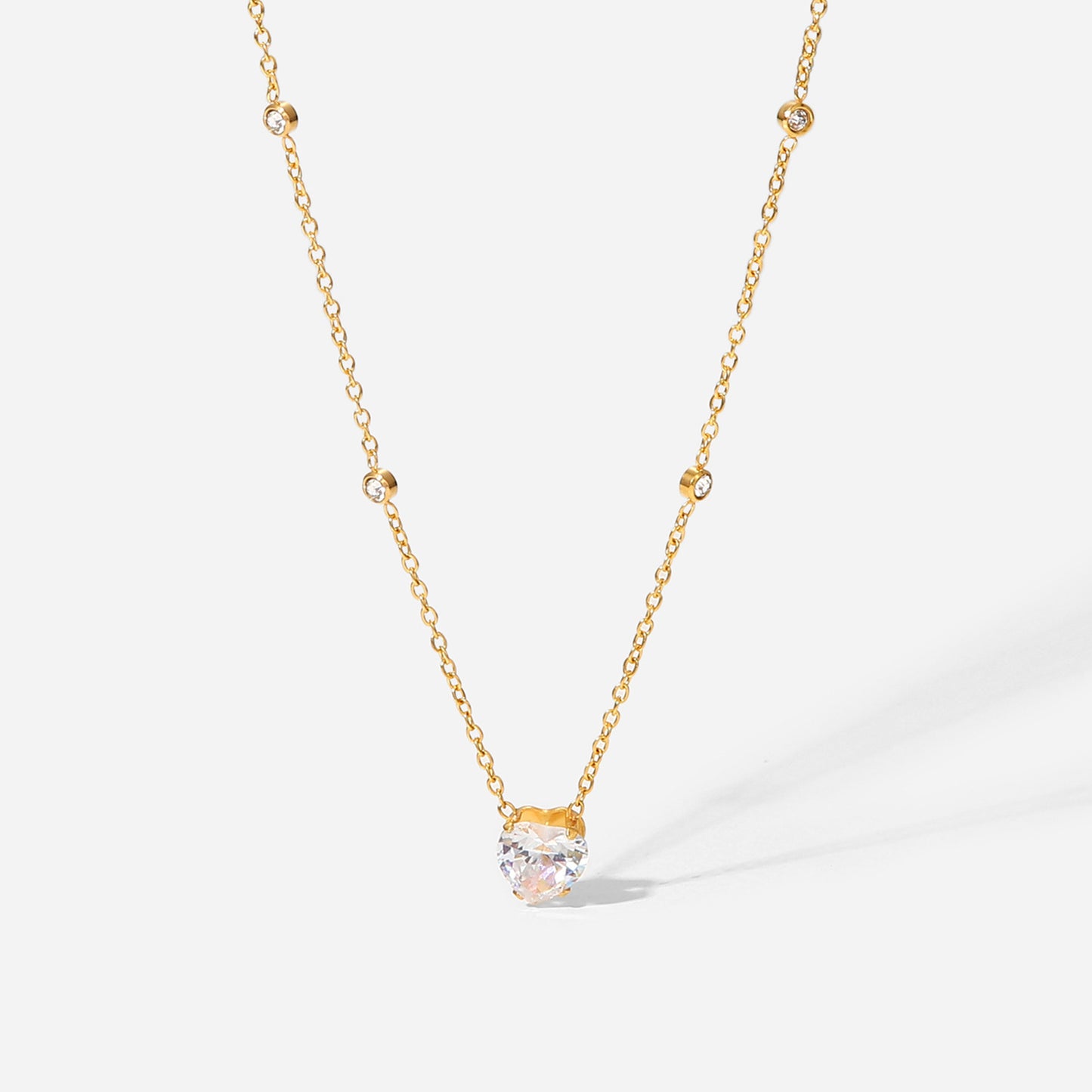 Anti Tarnish White Heart Stone Chain