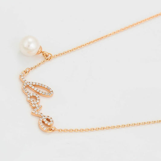 Pretty Love Chain with a Pearl
