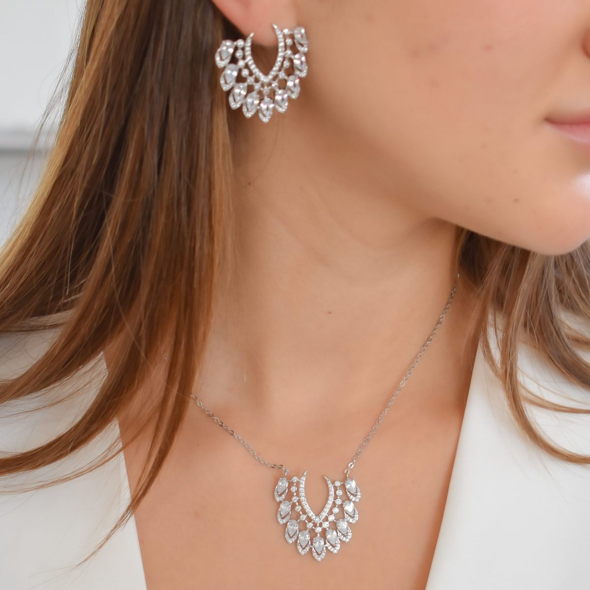 Stylish Gold Pendant Earring Set