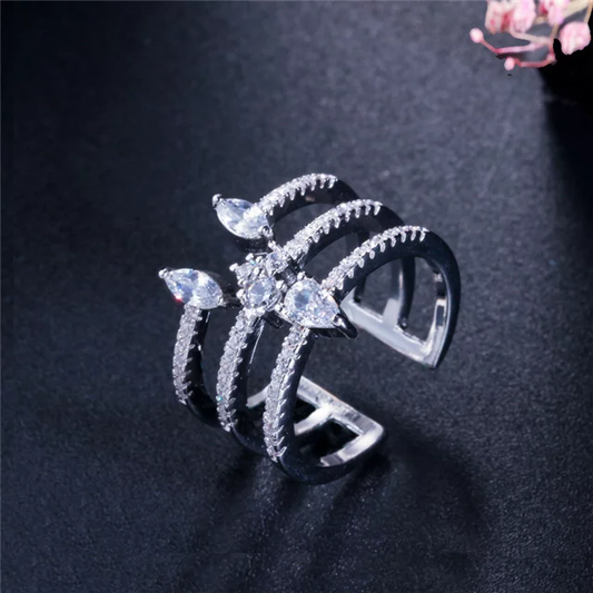 Beautiful 3 Line Silver Finish Ring