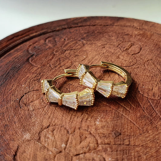 Elegant Gold Hoop Earring