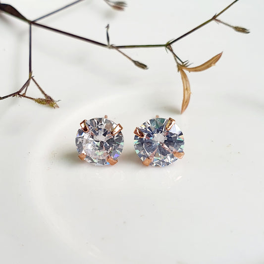 Sparkling Solitaire Earring