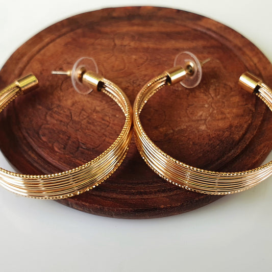 Light Weight Golden Hoops