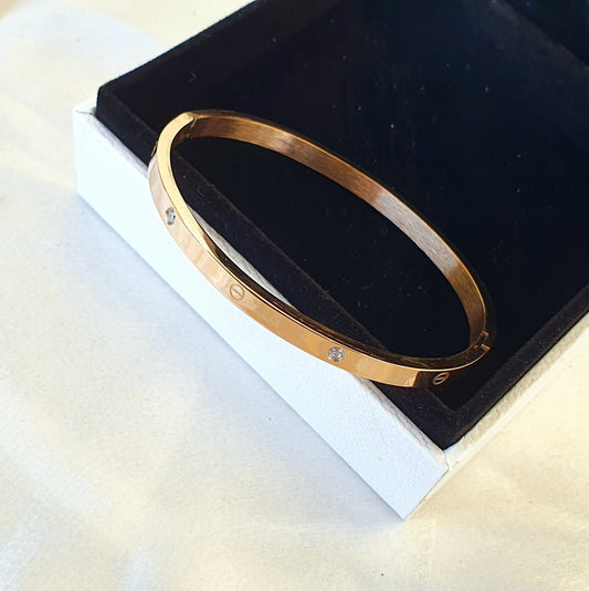 Water Resistant White Stone Band Bracelet