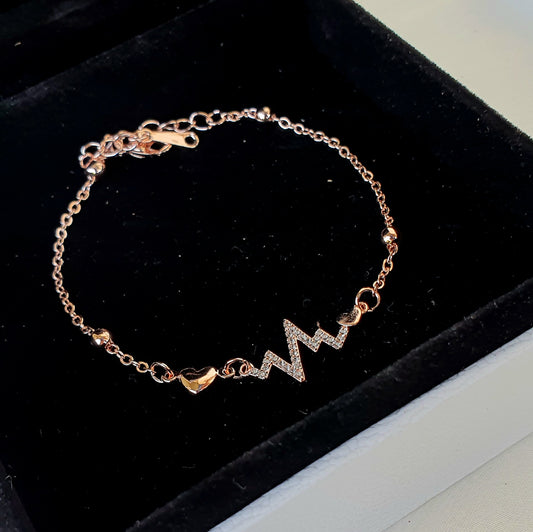 Elegant Heart Pulse Chain Bracelet